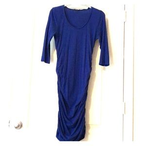💙 Gorgeous Fitted 3/4 Sleeve Dress 💙